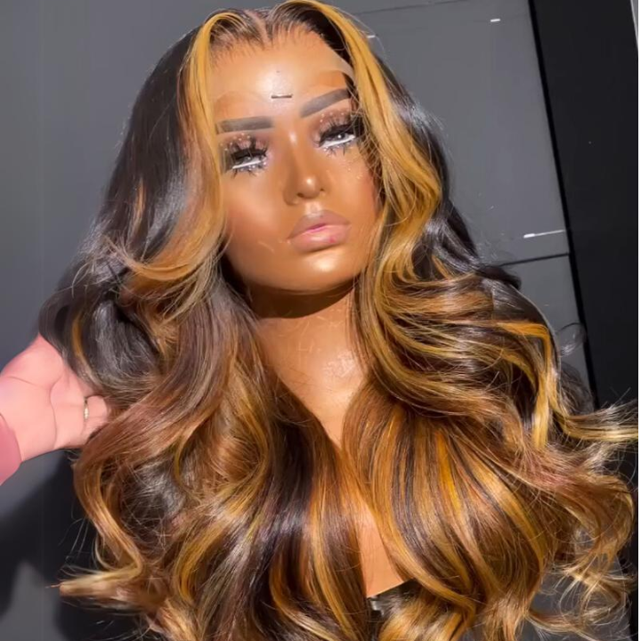 Pelucas de cabello humano 100 % sin pegamento, con reflejos, ondas corporales rubias, con encaje frontal, de Amanda Hair