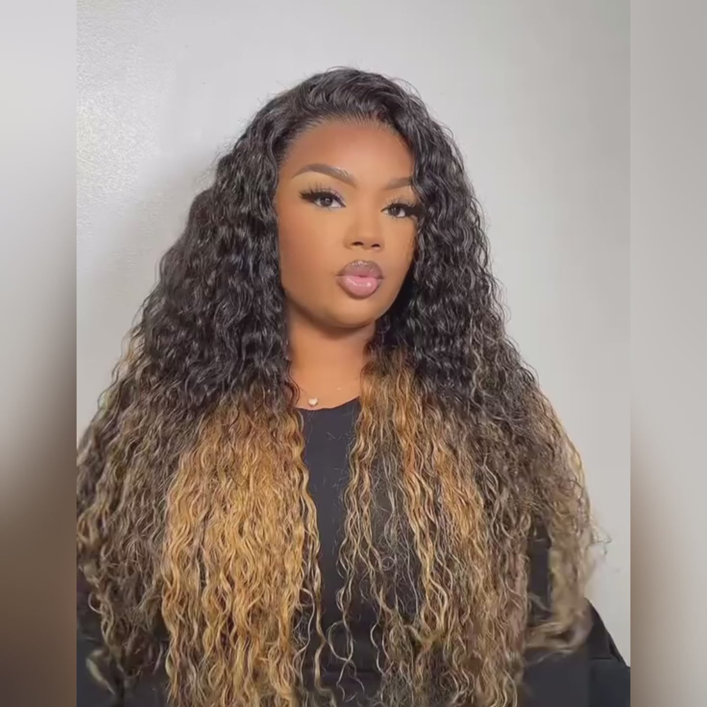 Two Tone Ombre Honey Blonde Glueless Curly Clear Transparent Lace Front Colored Wigs 100% Human Hair Wigs-Amanda Hair