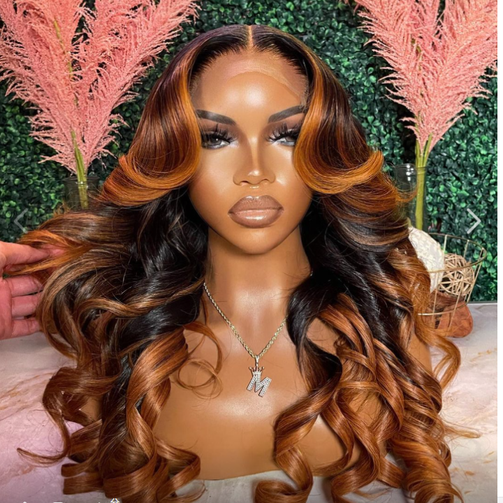 Mettez en surbrillance Golden Brown Body Wave 13x4 Lace Front / 4 * 4 Lace Closure Wigs Skunk Stripe Ombre Color Lace Wigs-Amanda Hair